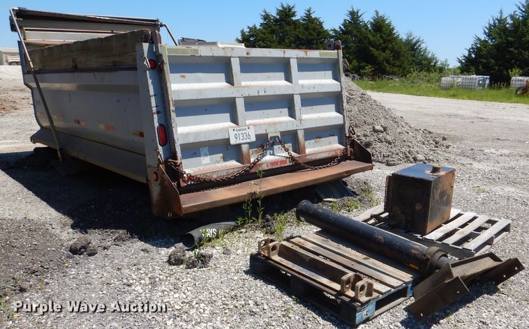 image for item DL8932 Midland dump bed