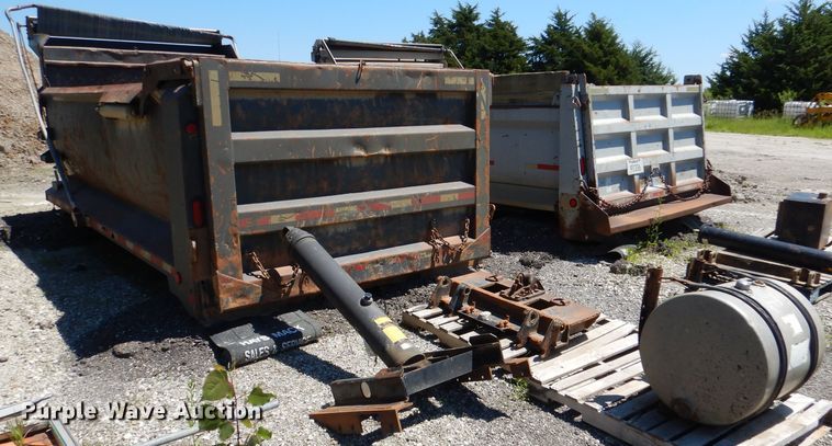 image for item DL8933 Godwin EL160520206 dump bed