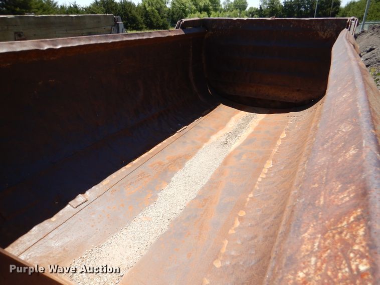 image for item DL8933 Godwin EL160520206 dump bed