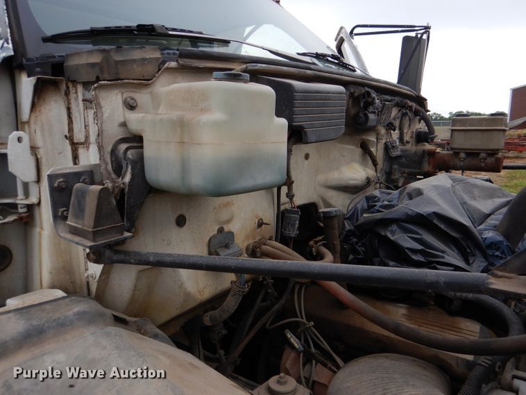 image for item DL8943 1992 GMC Top Kick  dump truck