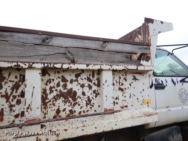 image for item DL8943 1992 GMC Top Kick  dump truck