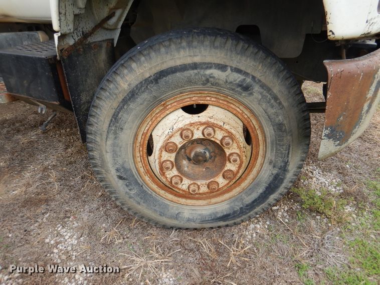 image for item DL8943 1992 GMC Top Kick  dump truck