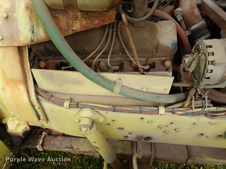 image for item DL8945 1973 Ford C900  fire truck