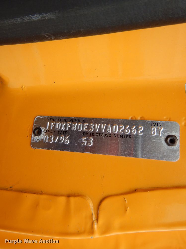 image for item DM0002 1997 Ford F800  bucket truck