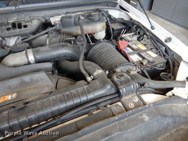 image for item DM0014 2006 Ford F550 XL  bucket truck