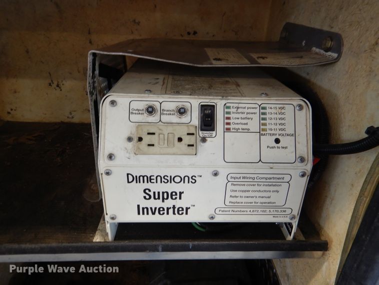 image for item DM0014 2006 Ford F550 XL  bucket truck