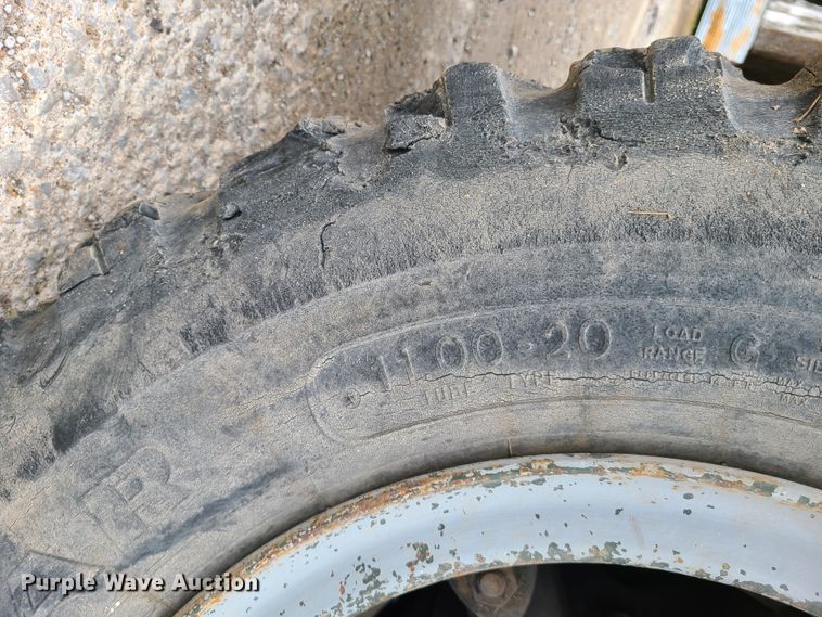 image for item DN5657 1989 Ford C8000  dump truck