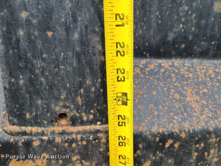 image for item DN5657 1989 Ford C8000  dump truck