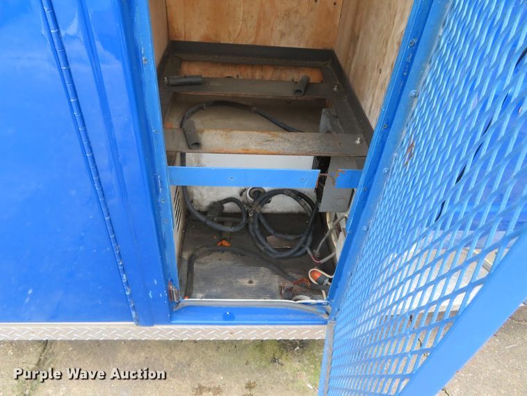 image for item DN5772 1983 Ford Econoline E350  ambulance