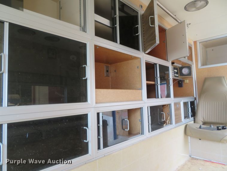 image for item DN5772 1983 Ford Econoline E350  ambulance