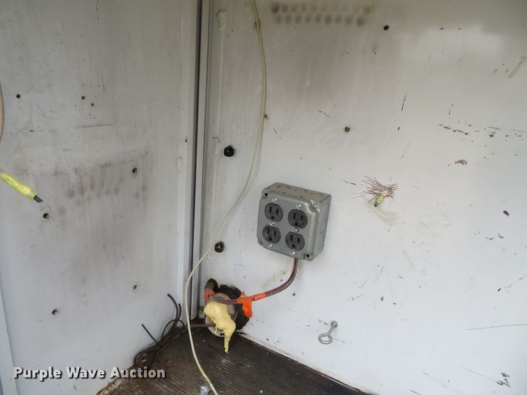 image for item DN5772 1983 Ford Econoline E350  ambulance