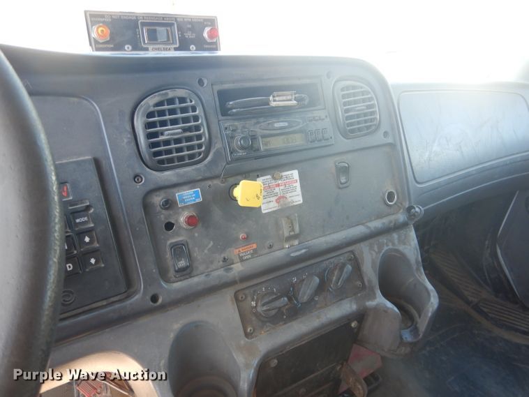 image for item FI9110 2005 Freightliner M2  refuse truck