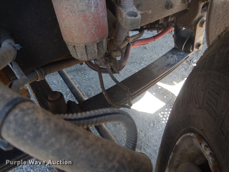 image for item FI9110 2005 Freightliner M2  refuse truck