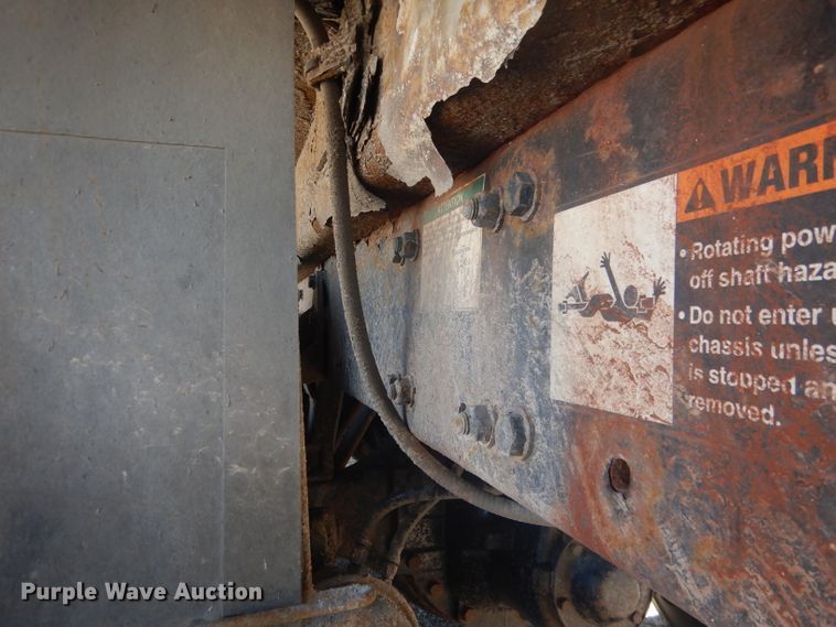 image for item FI9110 2005 Freightliner M2  refuse truck