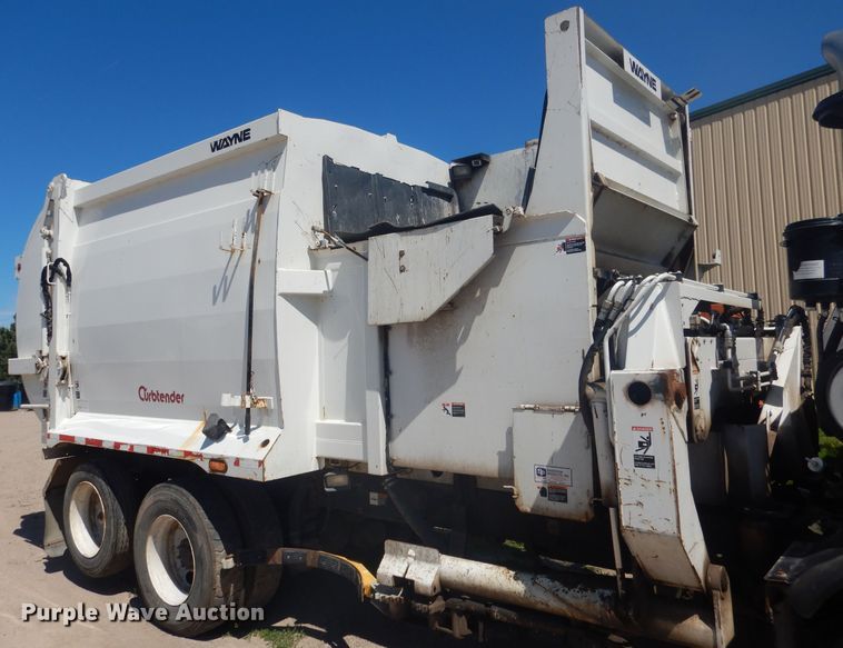 image for item FI9111 2011 Peterbilt 320  refuse truck