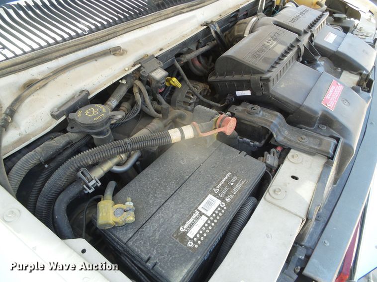 image for item GR9459 2003 Ford Econoline E450 Super Duty  ambulance