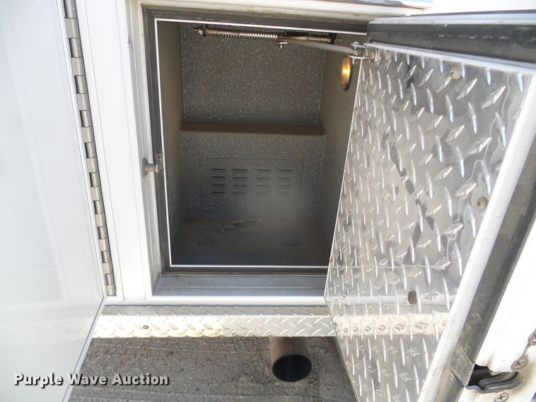 image for item GR9459 2003 Ford Econoline E450 Super Duty  ambulance