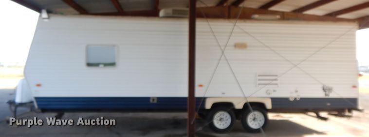 image for item HP9581 2006 Coachman  camper