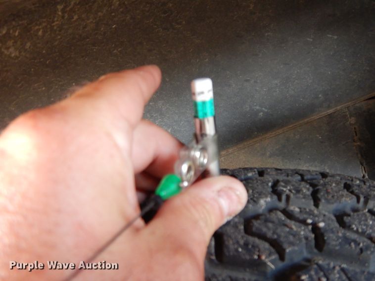 image for item HP9581 2006 Coachman  camper