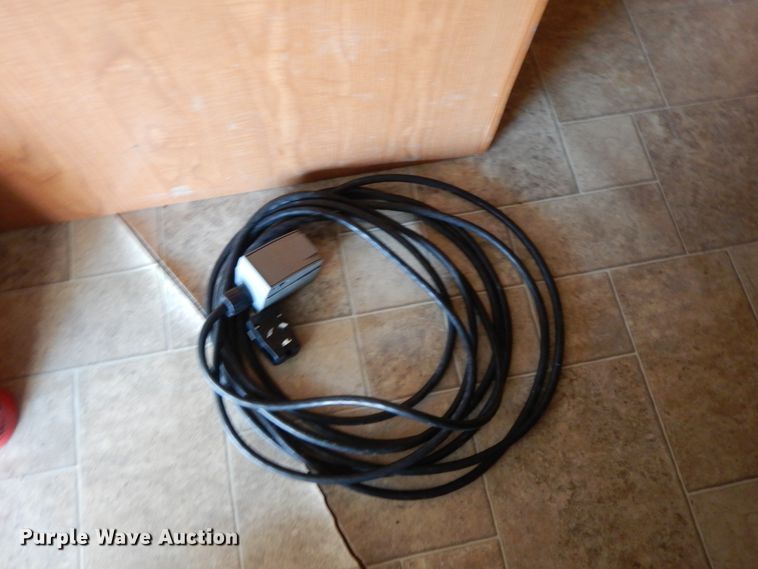 image for item HP9581 2006 Coachman  camper