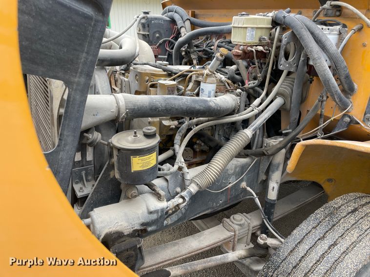 image for item IC9261 2001 Freightliner FS65  school bus