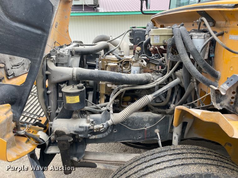 image for item IC9261 2001 Freightliner FS65  school bus