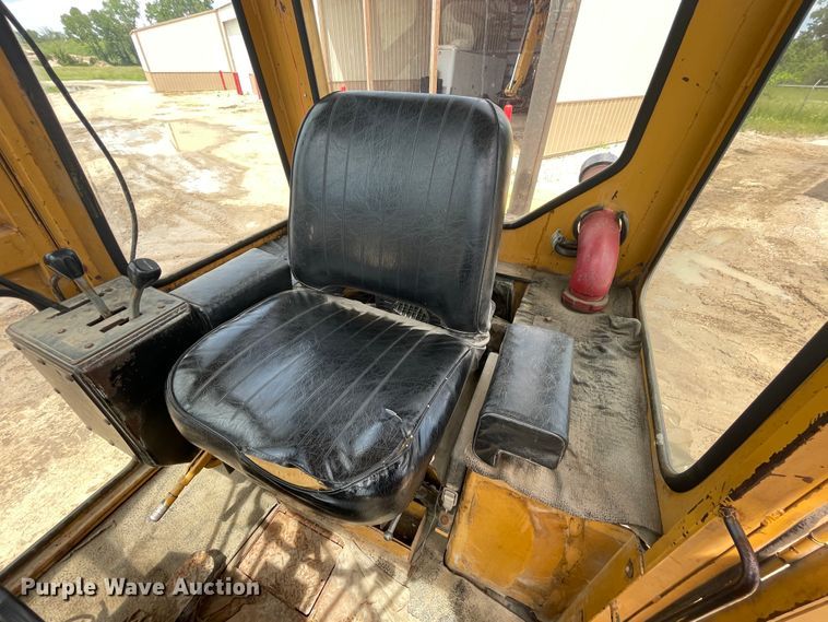 image for item IC9337 Royal 80  motor grader