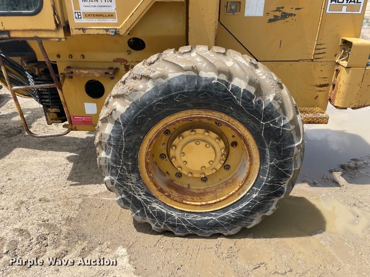 image for item IC9337 Royal 80  motor grader