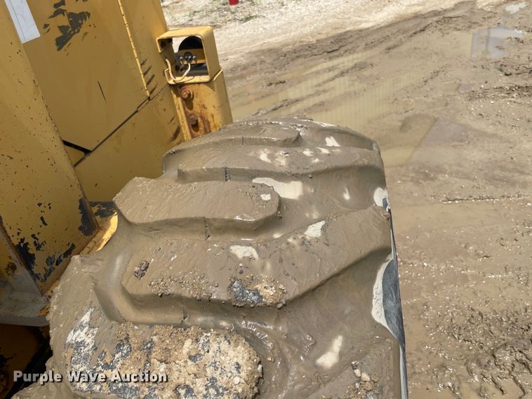 image for item IC9337 Royal 80  motor grader