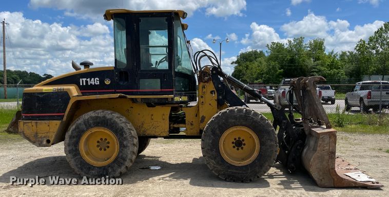 image for item IC9338 2004 Caterpillar IT14G  wheel loader