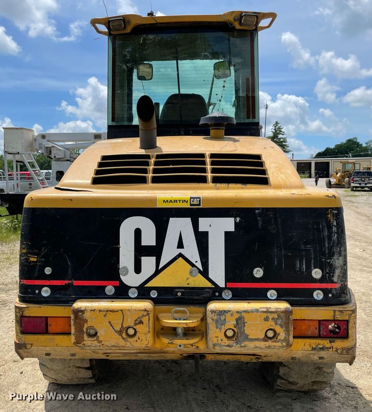 image for item IC9338 2004 Caterpillar IT14G  wheel loader