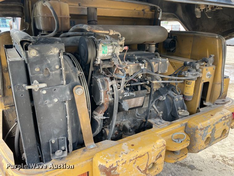 image for item IC9338 2004 Caterpillar IT14G  wheel loader