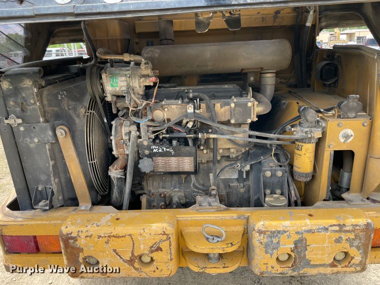 image for item IC9338 2004 Caterpillar IT14G  wheel loader