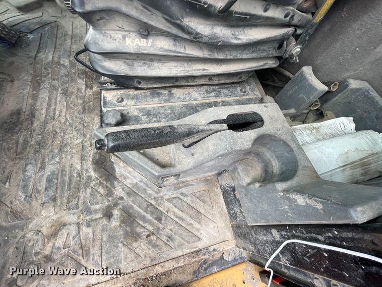 image for item IC9338 2004 Caterpillar IT14G  wheel loader