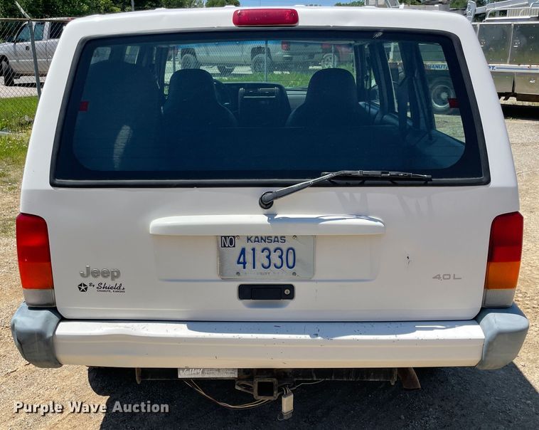 image for item IC9339 1999 Jeep Grand Cherokee  SUV