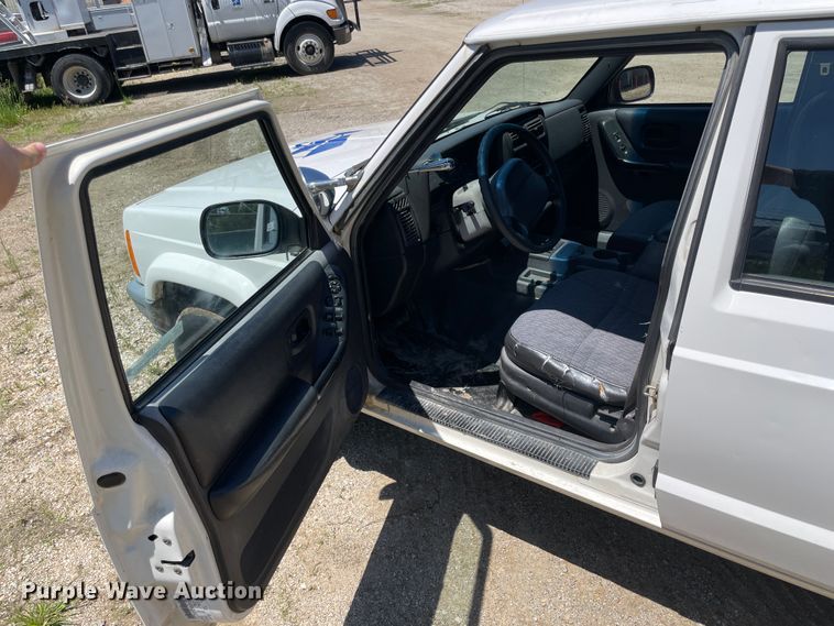 image for item IC9339 1999 Jeep Grand Cherokee  SUV