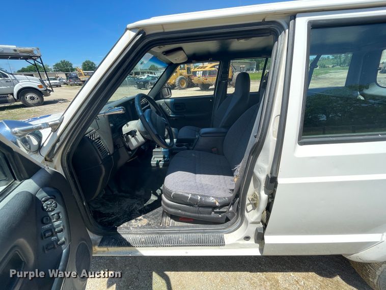 image for item IC9339 1999 Jeep Grand Cherokee  SUV