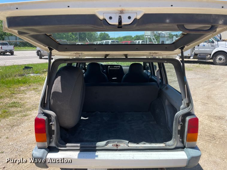 image for item IC9339 1999 Jeep Grand Cherokee  SUV