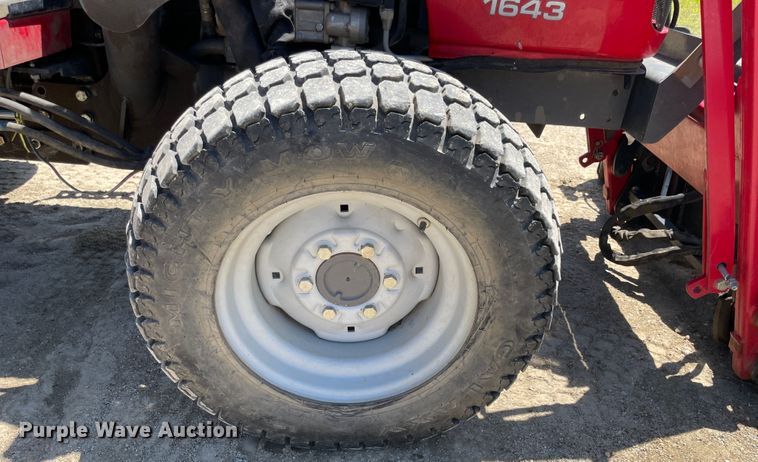 image for item IC9340 Massey-Ferguson 1643  MFWD tractor