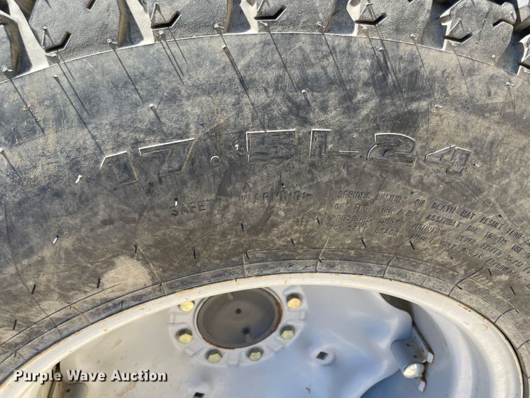 image for item IC9340 Massey-Ferguson 1643  MFWD tractor