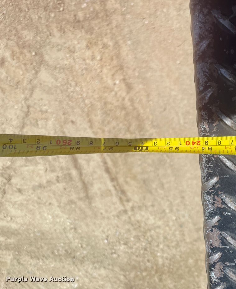 image for item IC9342 2005 Ford F750  bucket truck