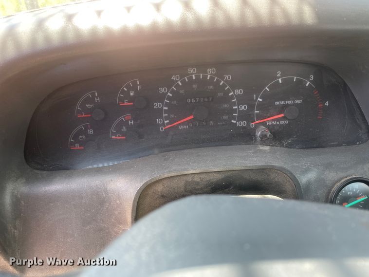 image for item IC9342 2005 Ford F750  bucket truck