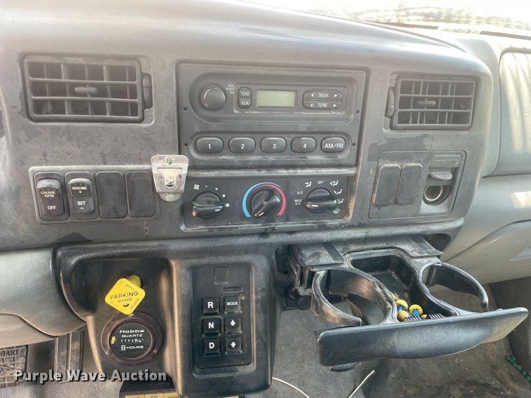 image for item IC9342 2005 Ford F750  bucket truck