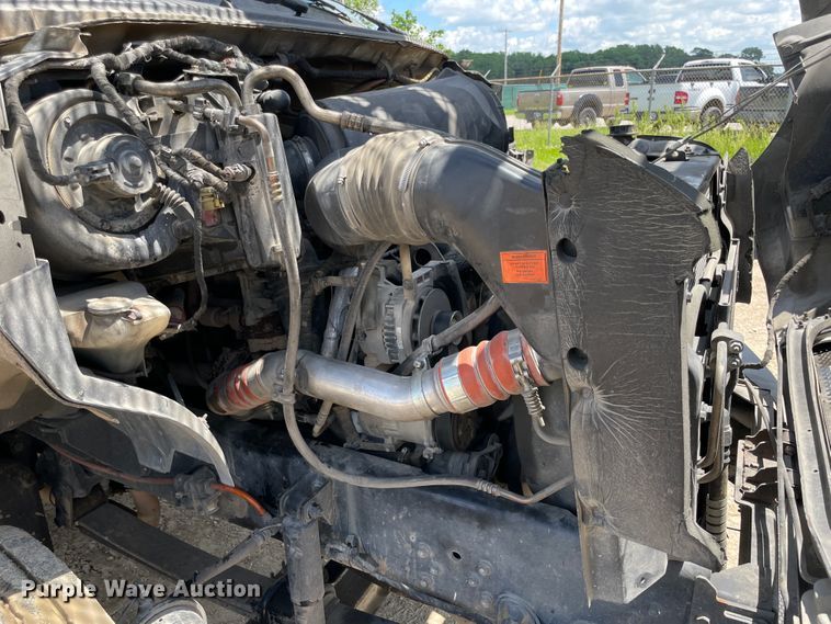 image for item IC9342 2005 Ford F750  bucket truck