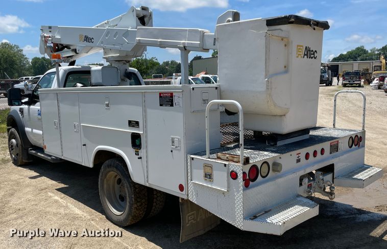 image for item IC9343 2008 Ford F550  bucket truck