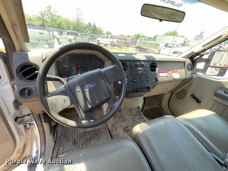 image for item IC9343 2008 Ford F550  bucket truck