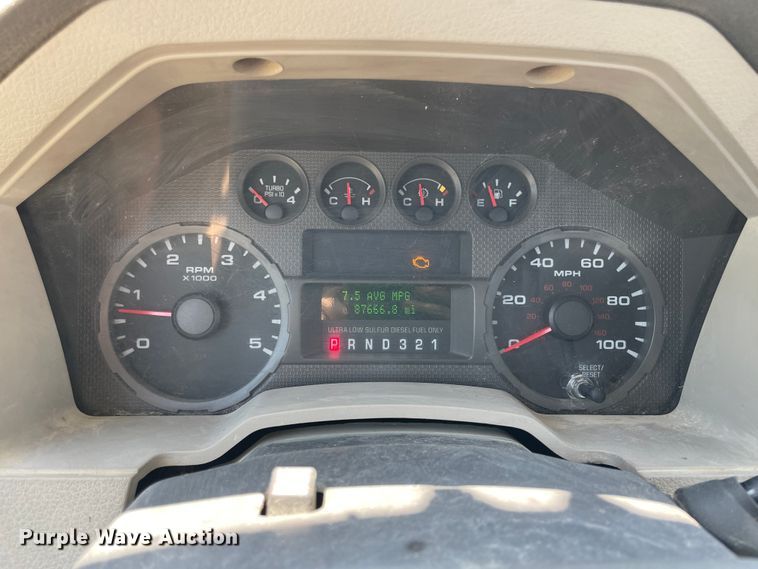 image for item IC9343 2008 Ford F550  bucket truck