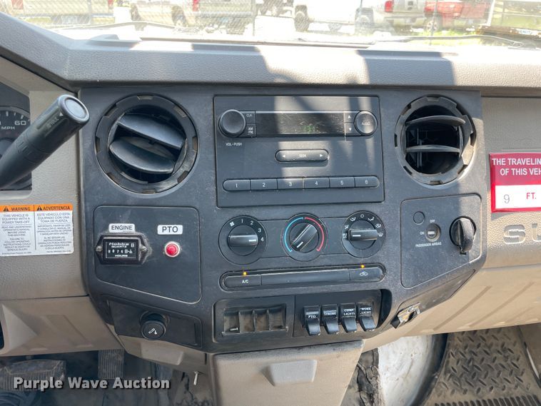 image for item IC9343 2008 Ford F550  bucket truck