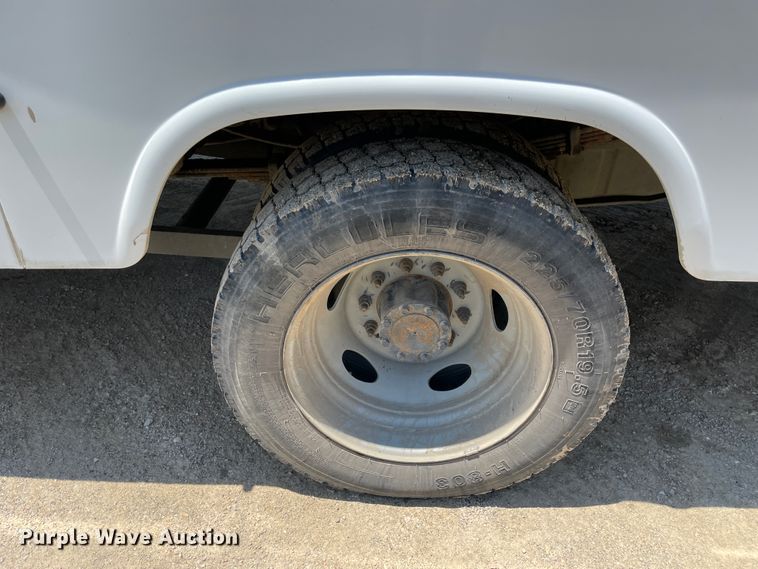 image for item IC9343 2008 Ford F550  bucket truck