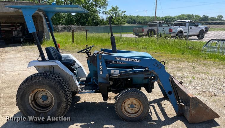 image for item IC9347 New Holland AJ4137  MFWD tractor